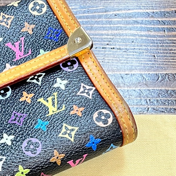 Louis Vuitton Multi -Color International Wallet - Good Vintage Condition COA - Picture 9 of 10